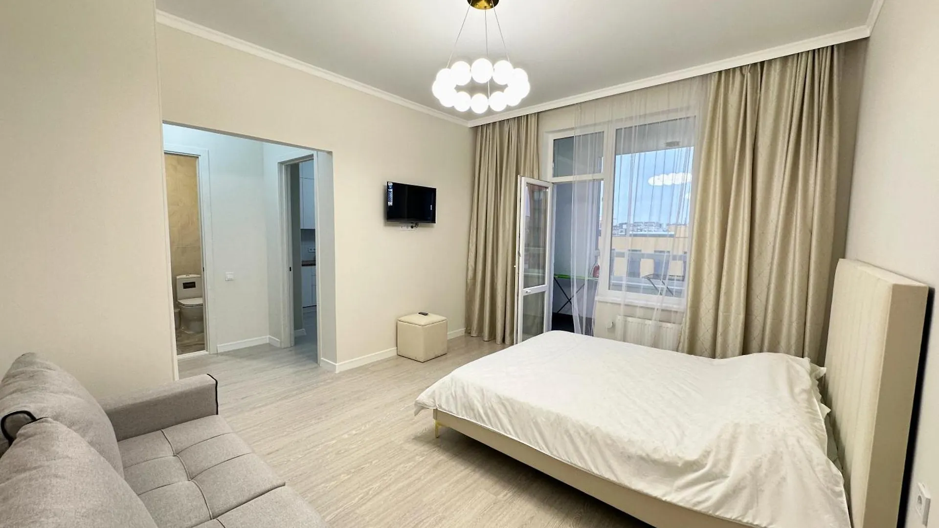 Пространство Комфорта Возле Хан Шатыра Apartment Nur-Sultan  Kazakhstan